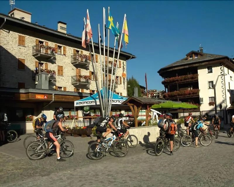 Hotel Sport Santa Caterina Valfurva Italy